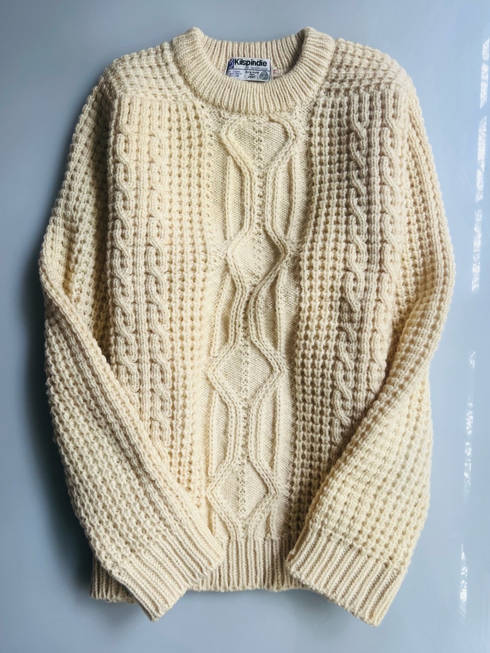 Kilspindie Cable Knit Wool Sweater in Cream Size Medium